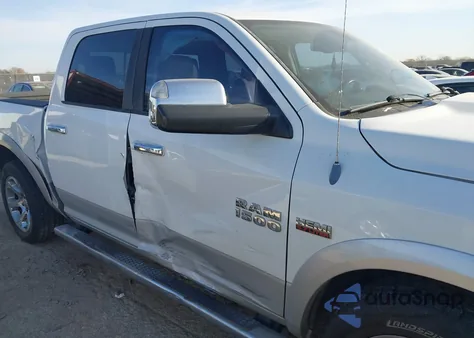 2013 Ram 1500 Laramie z USA, uszkodzony, nr VIN 1C6RR7NT7DS619429